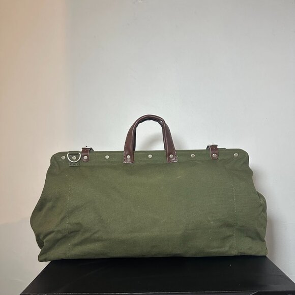 line-of-trade-premium-  Line of Trade Canvas Weekender Bag – Olive Green